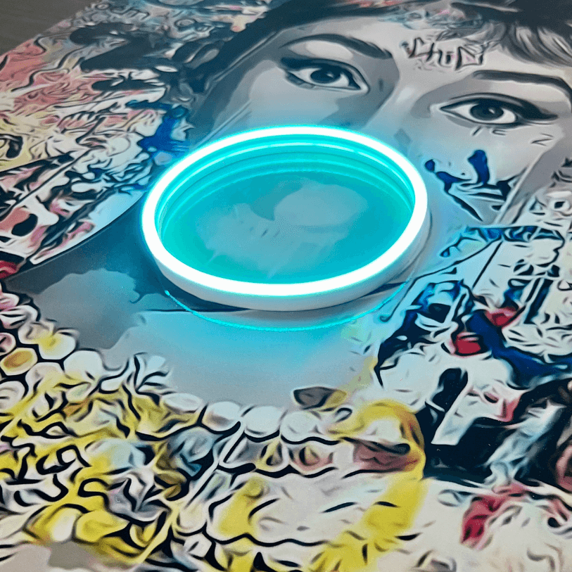 Audrey Hepborn Bubblegum Scratched - LEDMansion, Neon Light Wall Art | Audrey Hepburn Bubblegum Pop Art | LEDMANSION