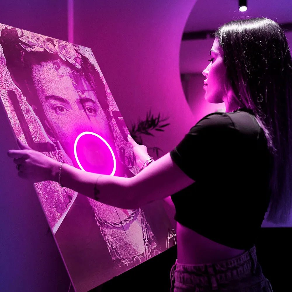 Frida Kahlo Bubble V.2 | Led Wall Art - LEDMansion | Led Wall Art