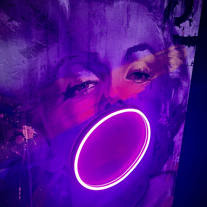 Marilyn Bubble V.2 | Led Wall Art - LEDMansion | Led Wall Art