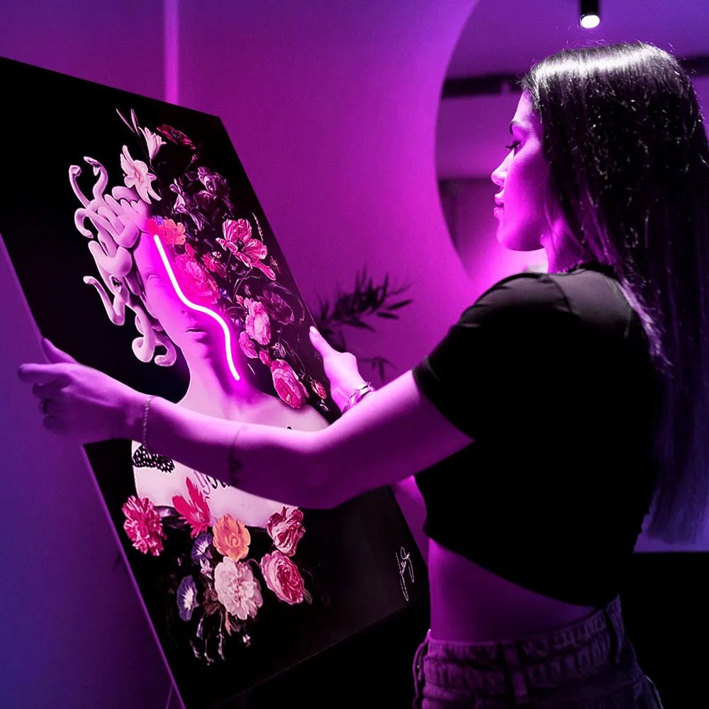 Medusa Flowers | Led Wall Art - LEDMansion | Led Wall Art